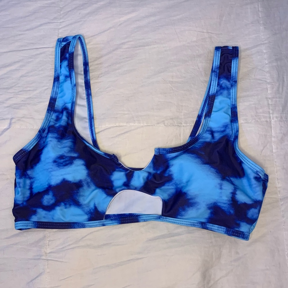 MARBLE BIKINI TOP!